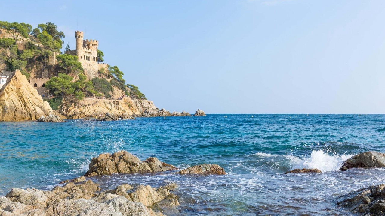 Photo of Others in Lloret Blau