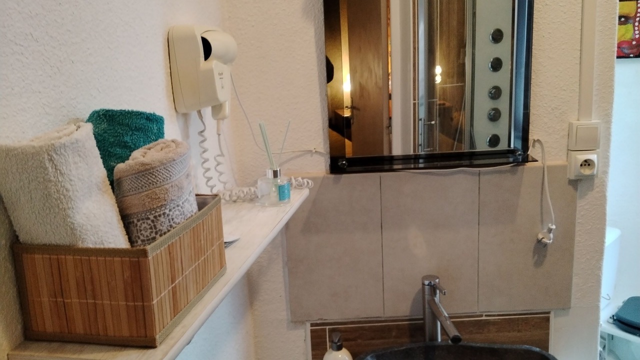 Photo of Bathroom in Serres