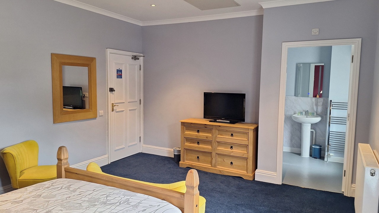 Photo of Bedroom in Cranleigh