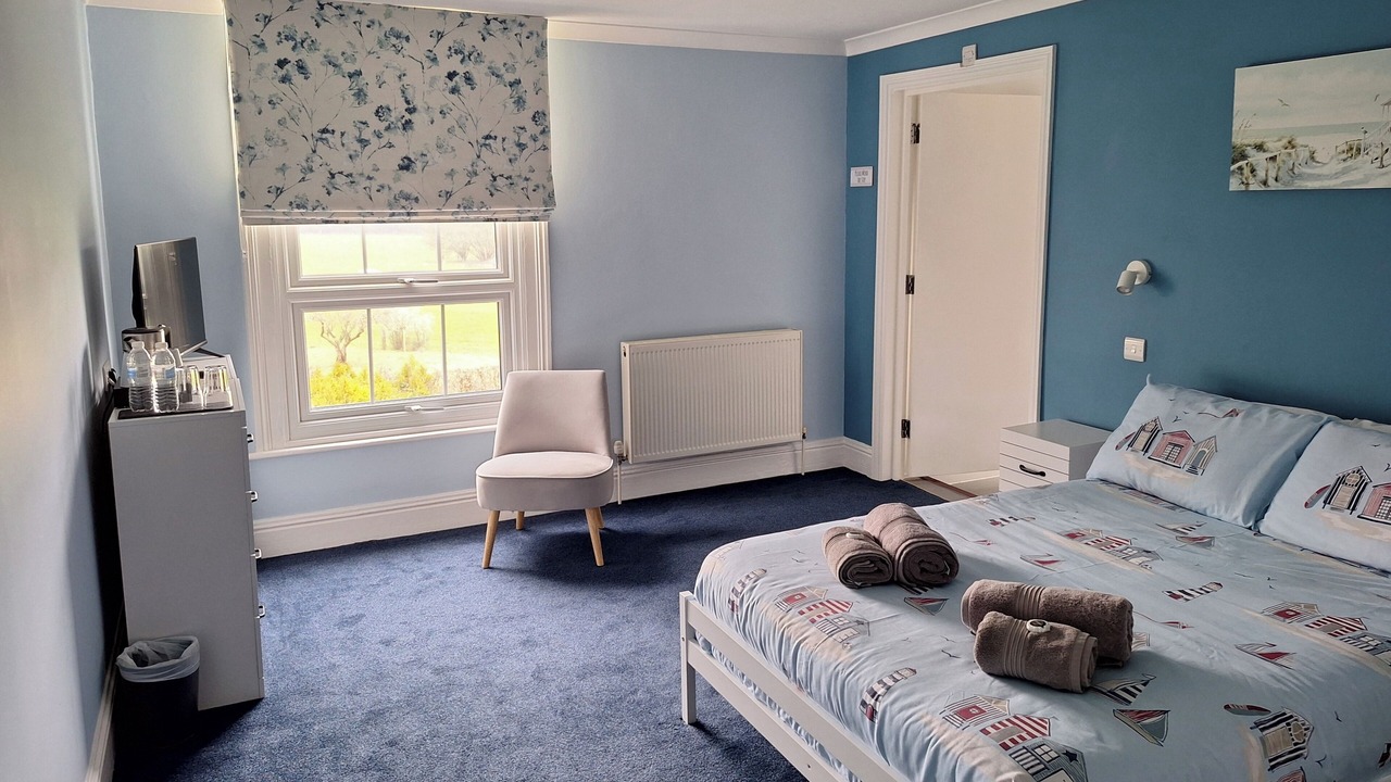 Photo of Bedroom in Cranleigh
