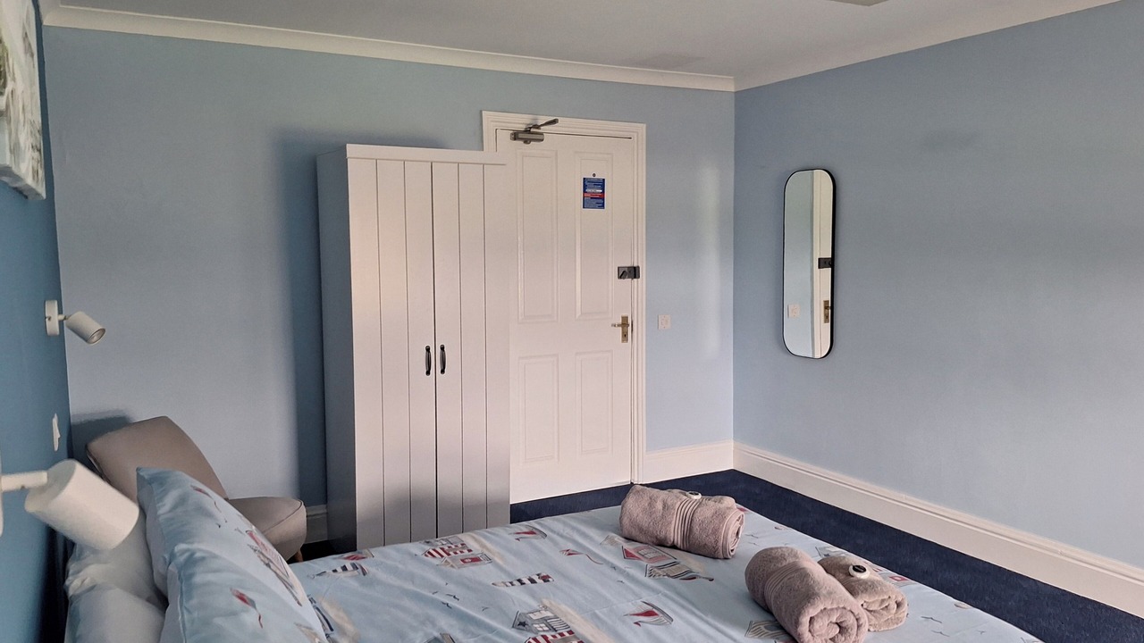 Photo of Bedroom in Cranleigh