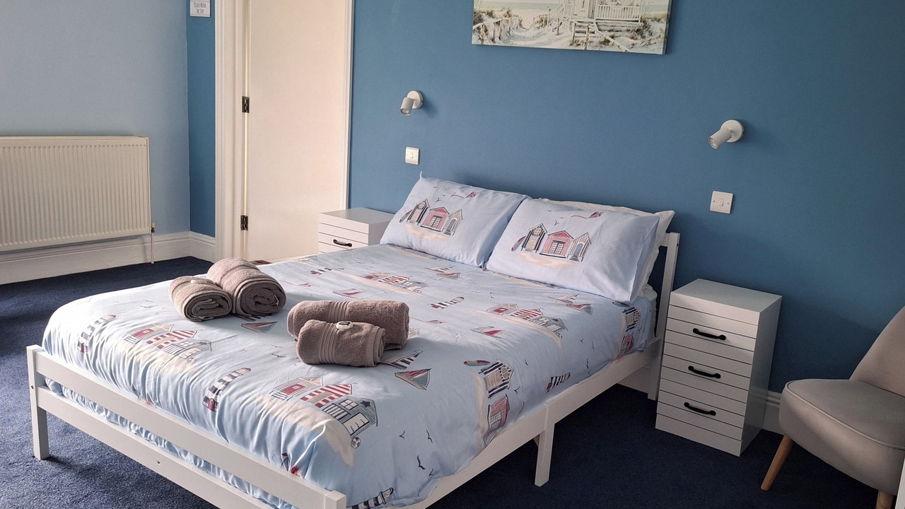 Photo of Bedroom in Cranleigh