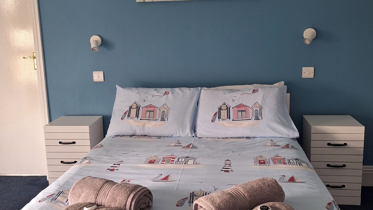 Photo of Bedroom in Cranleigh