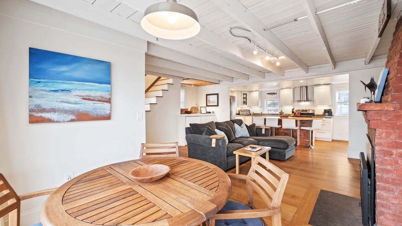 Photo of Livingroom in Newbury