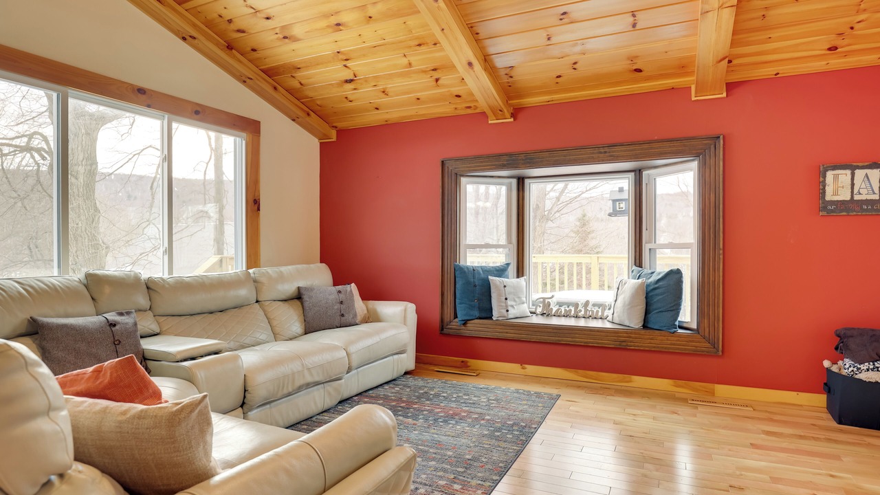 Photo of Bedroom in Canandaigua
