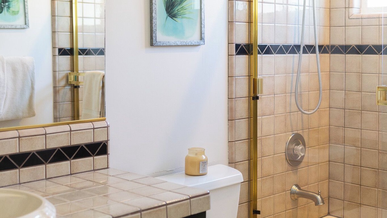 Photo of Bathroom in Shell Beach