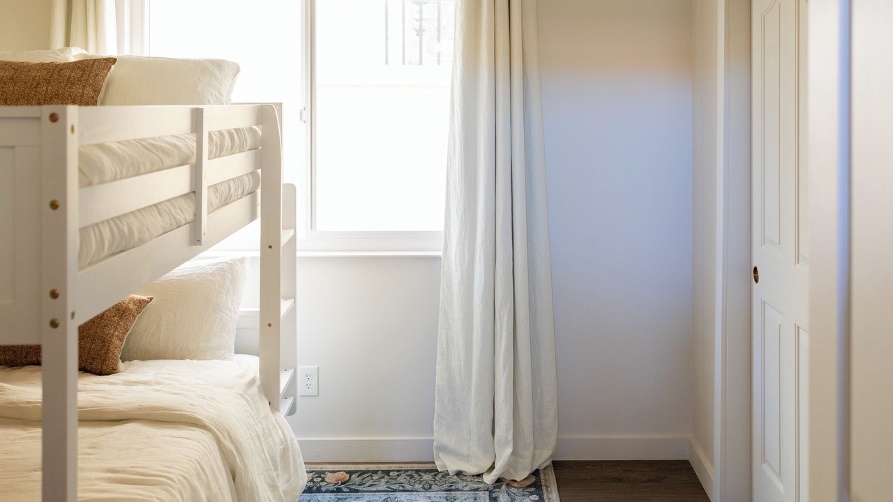 Photo of Bedroom in Shell Beach
