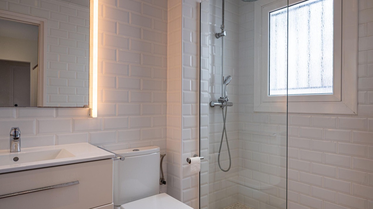 Photo of Bathroom in El Roc de Sant Gaieta