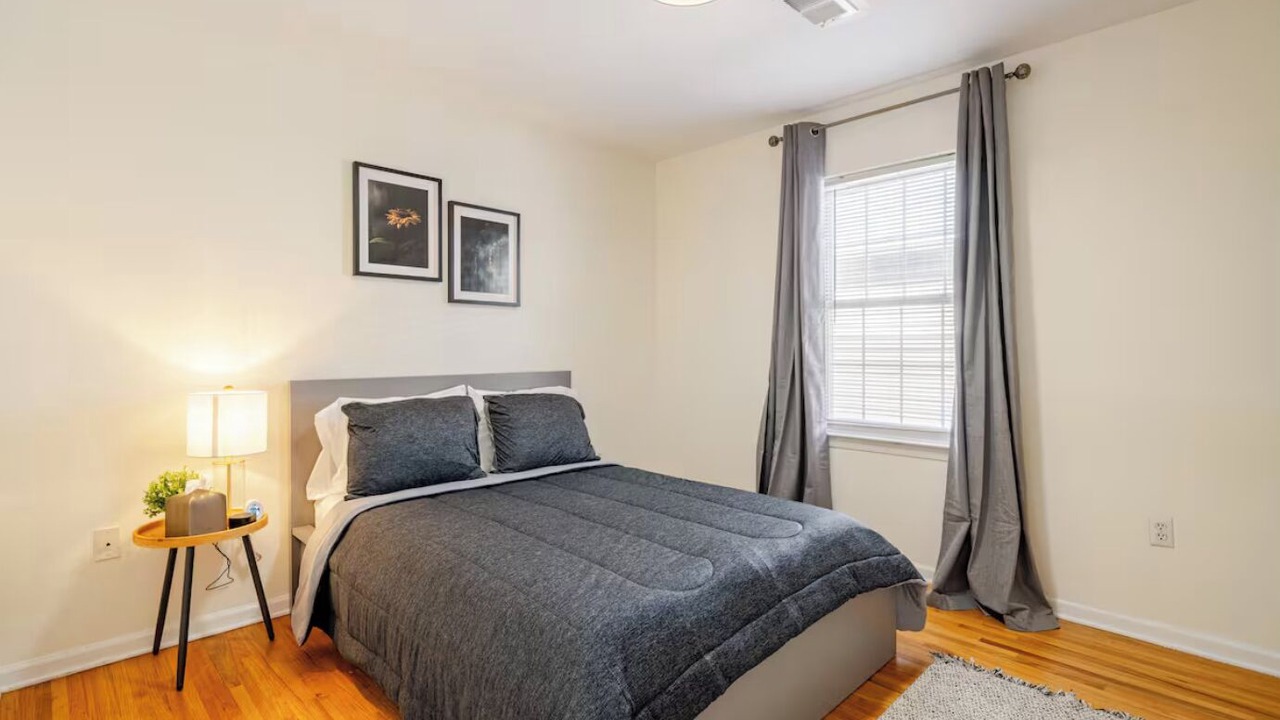 Photo of Bedroom in Elizabeth