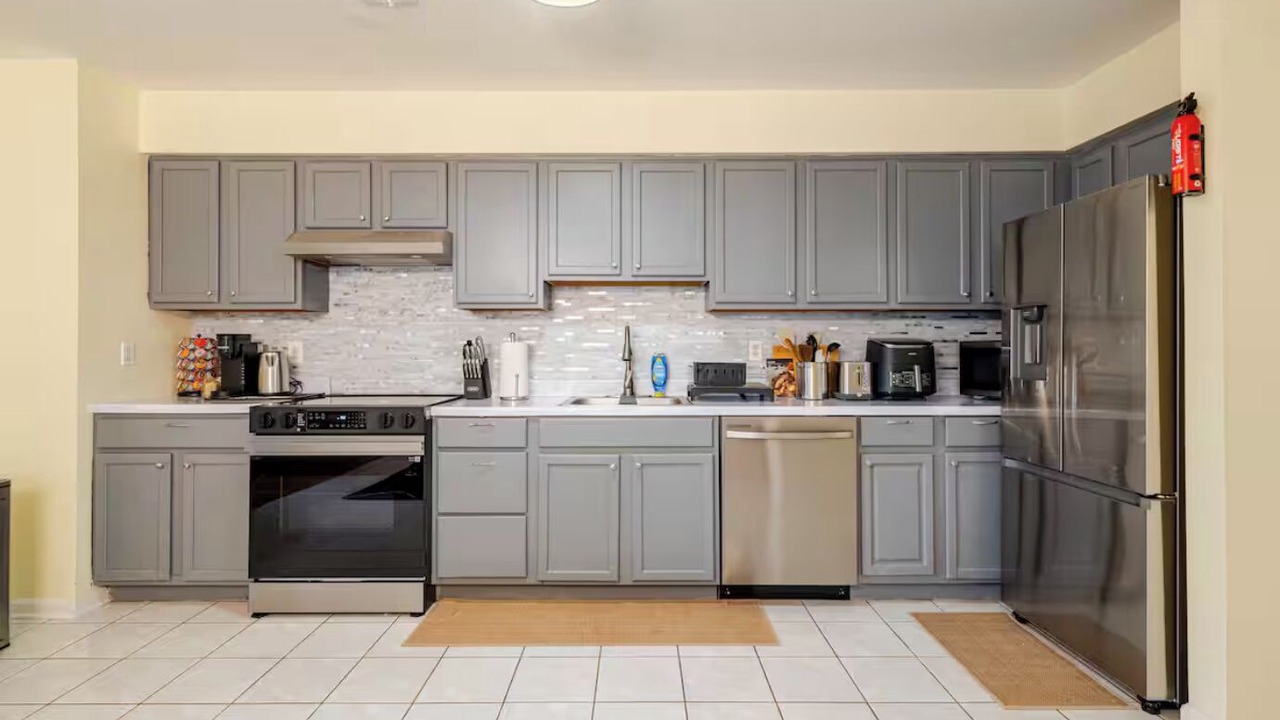 Photo of Kitchen in Elizabeth