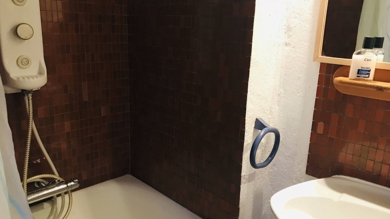 Photo of Bathroom in La Gueriniere