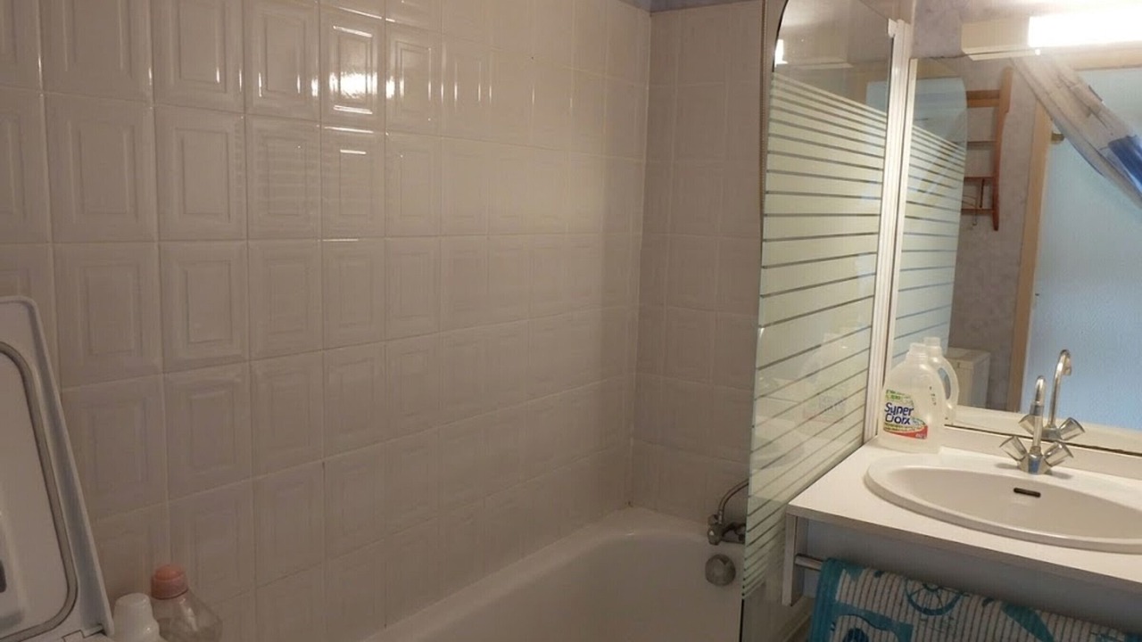 Photo of Bathroom in Barbatre