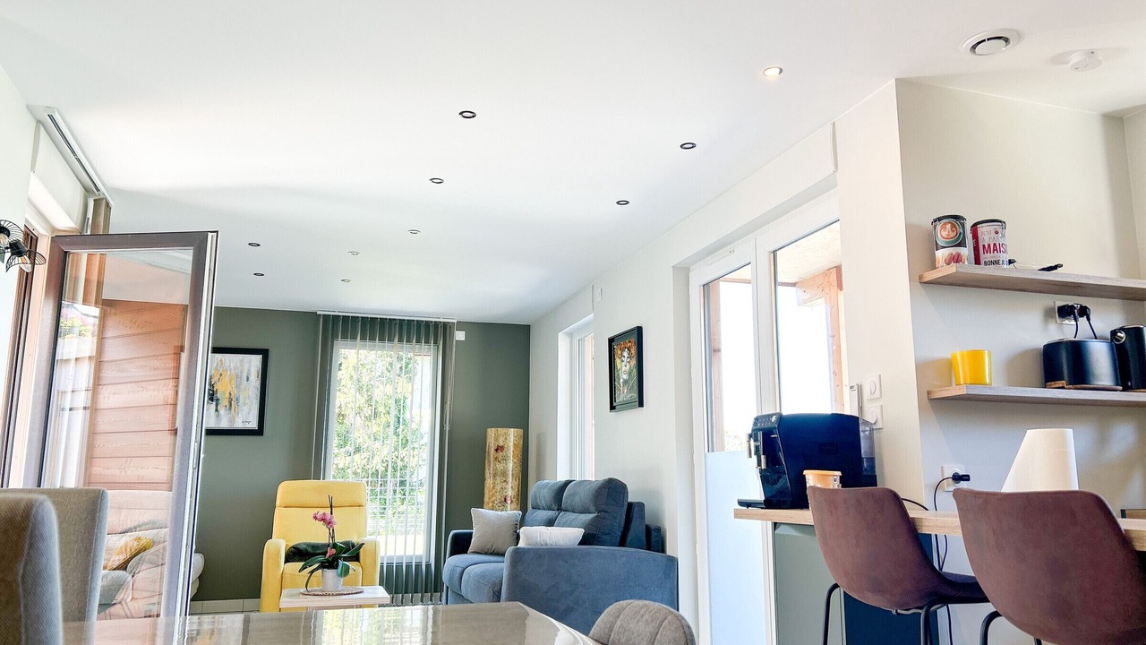 Photo of Others in Neuvecelle