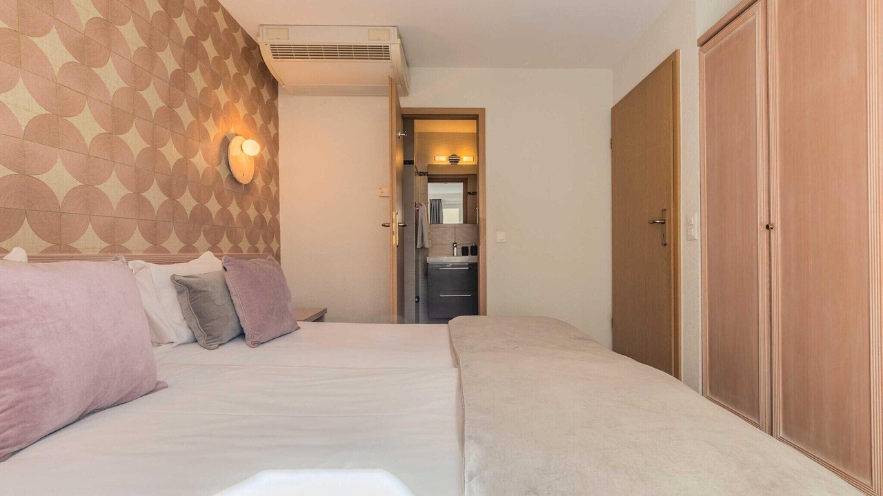 Photo of Others in Paquis Navigation