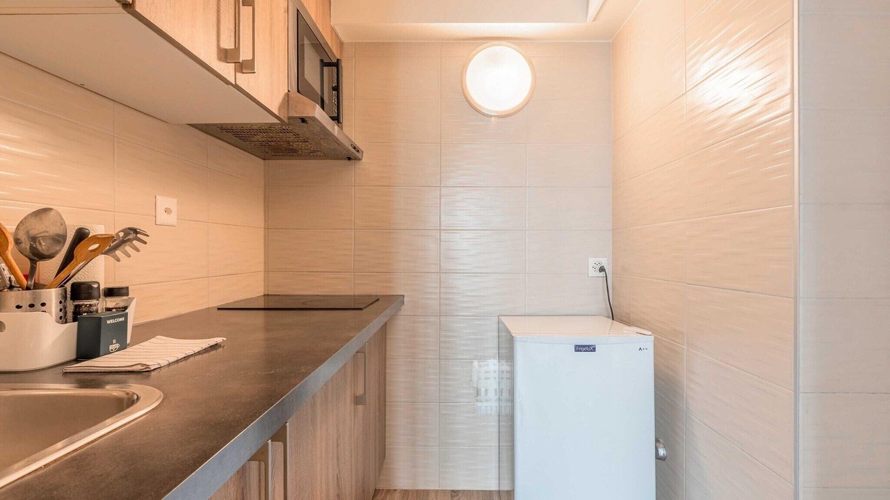 Photo of Others in Paquis Navigation