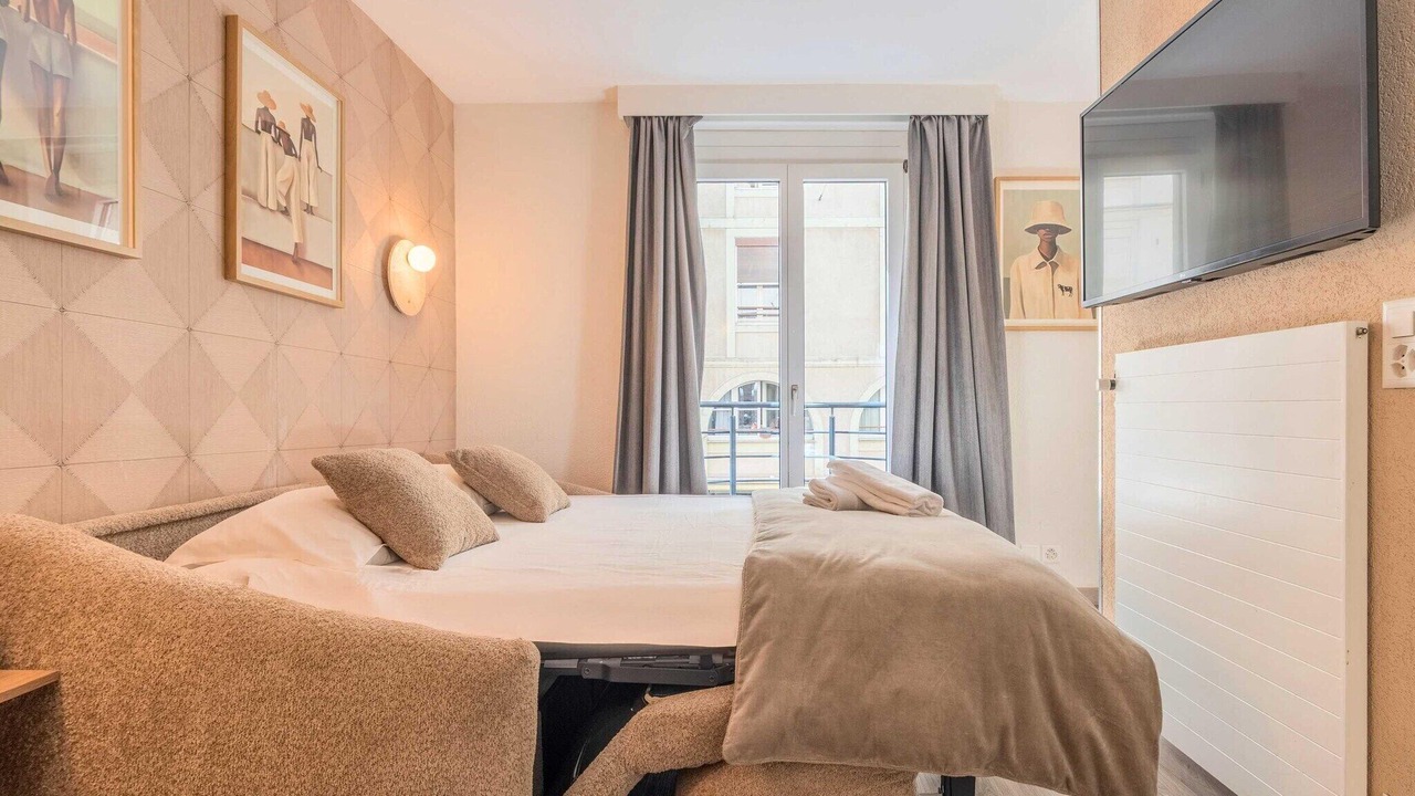 Photo of Livingroom in Paquis Navigation