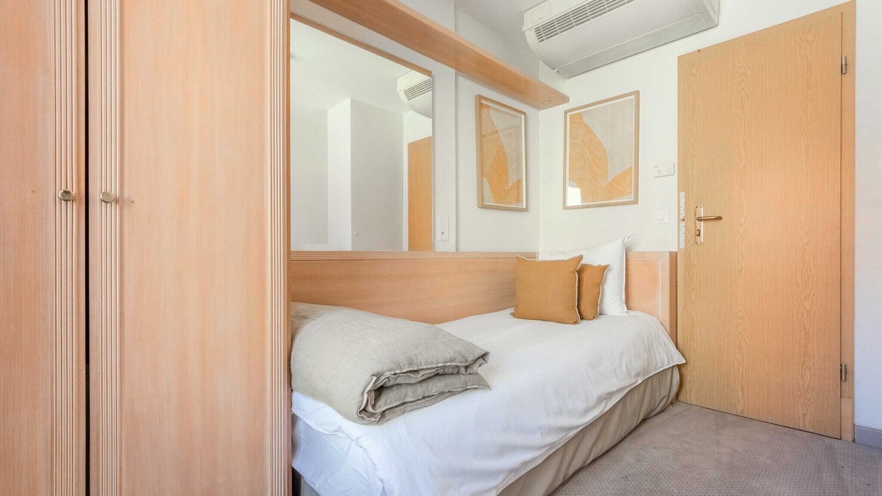 Photo of Livingroom in Paquis Navigation