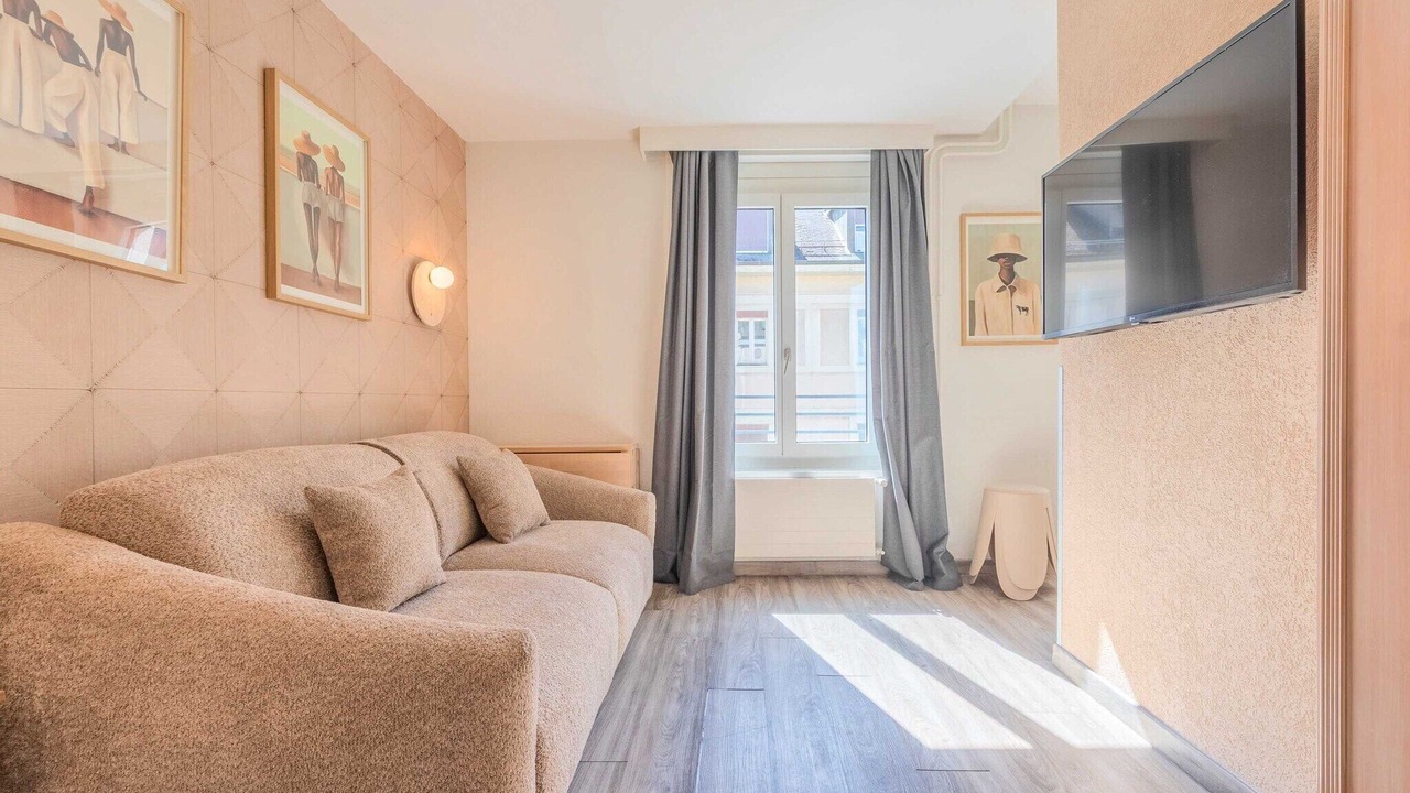 Photo of Livingroom in Paquis Navigation