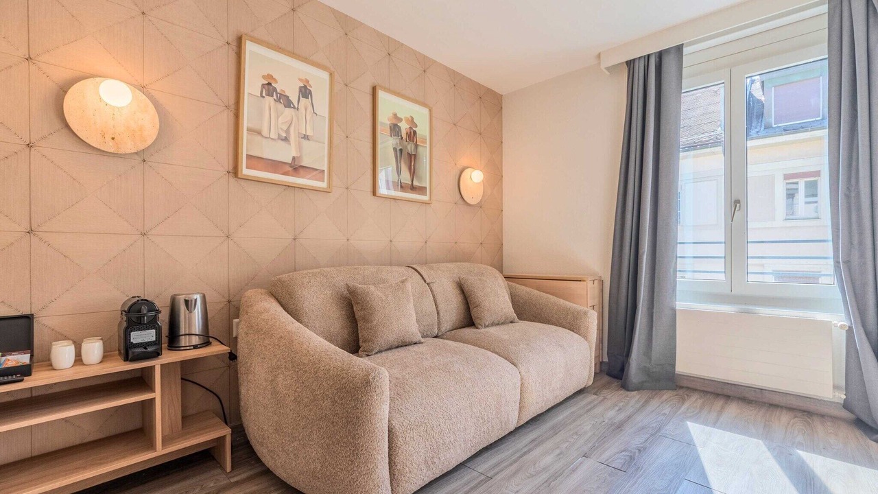 Photo of Livingroom in Paquis Navigation