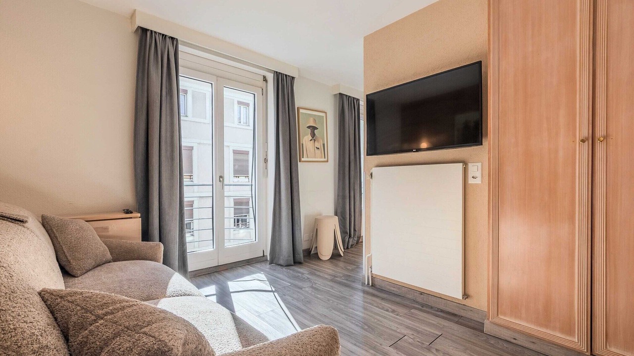 Photo of Livingroom in Paquis Navigation