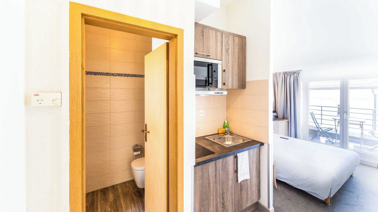 Photo of Others in Paquis Navigation