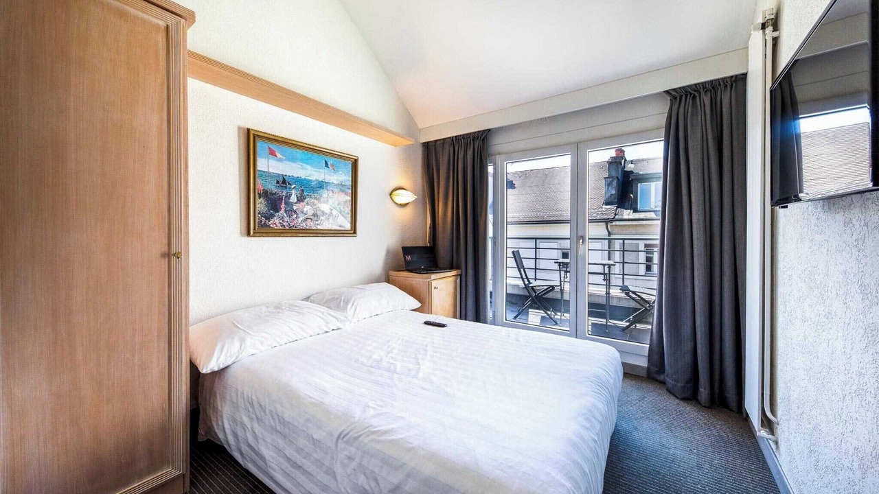 Photo of Others in Paquis Navigation