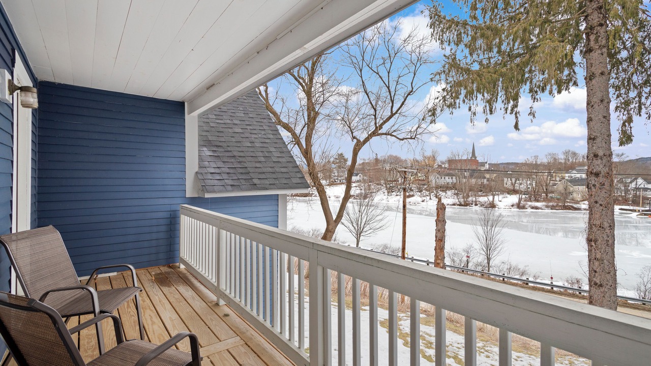 Photo of Patio Balcony in Pittsfield