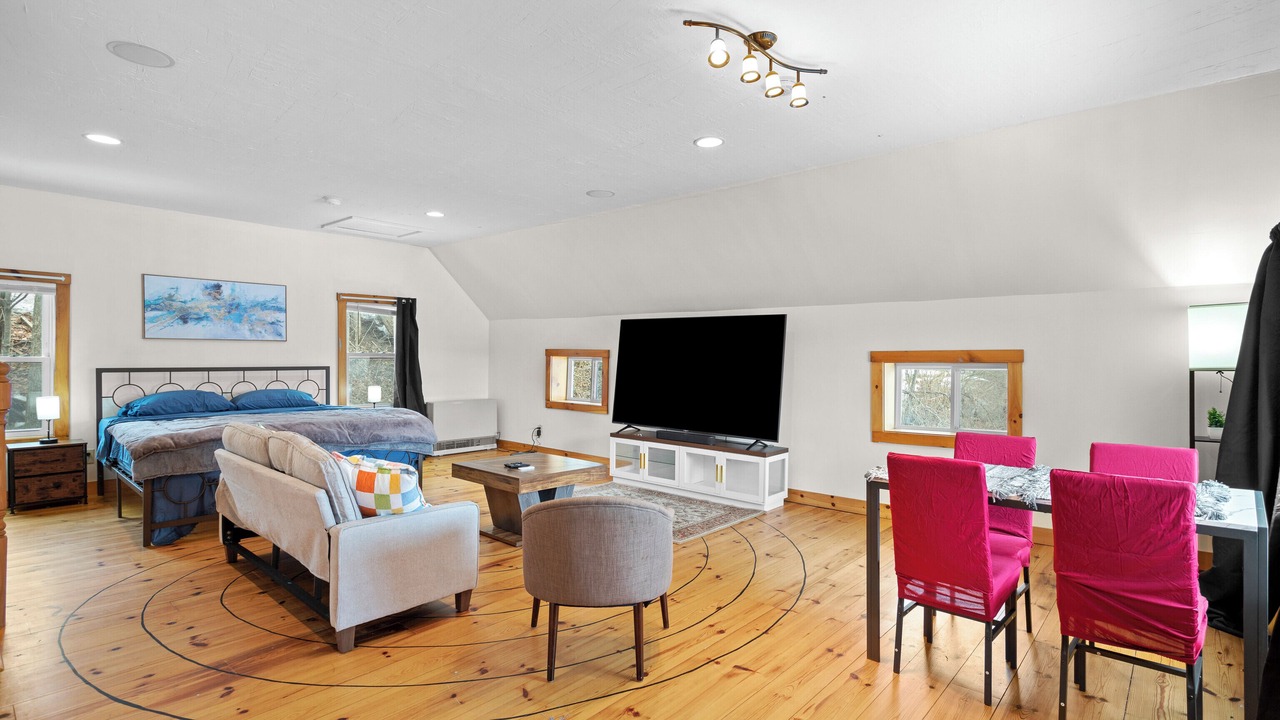 Photo of Others in Pittsfield