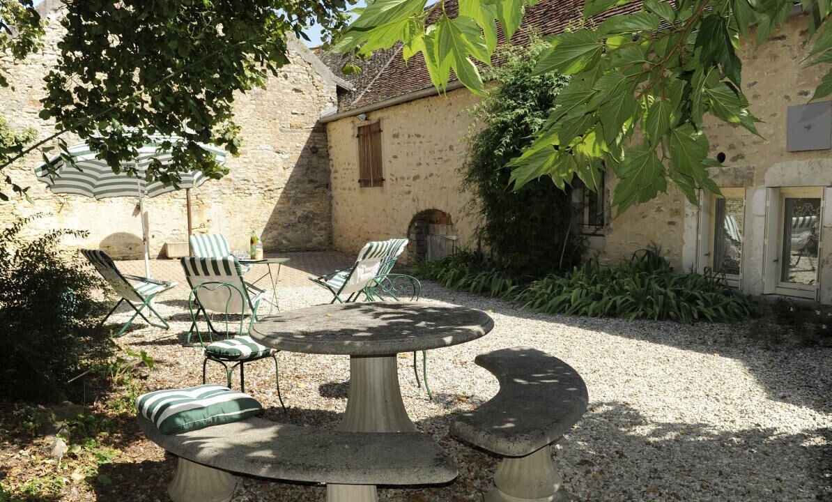 Photo of Outdoor in Change