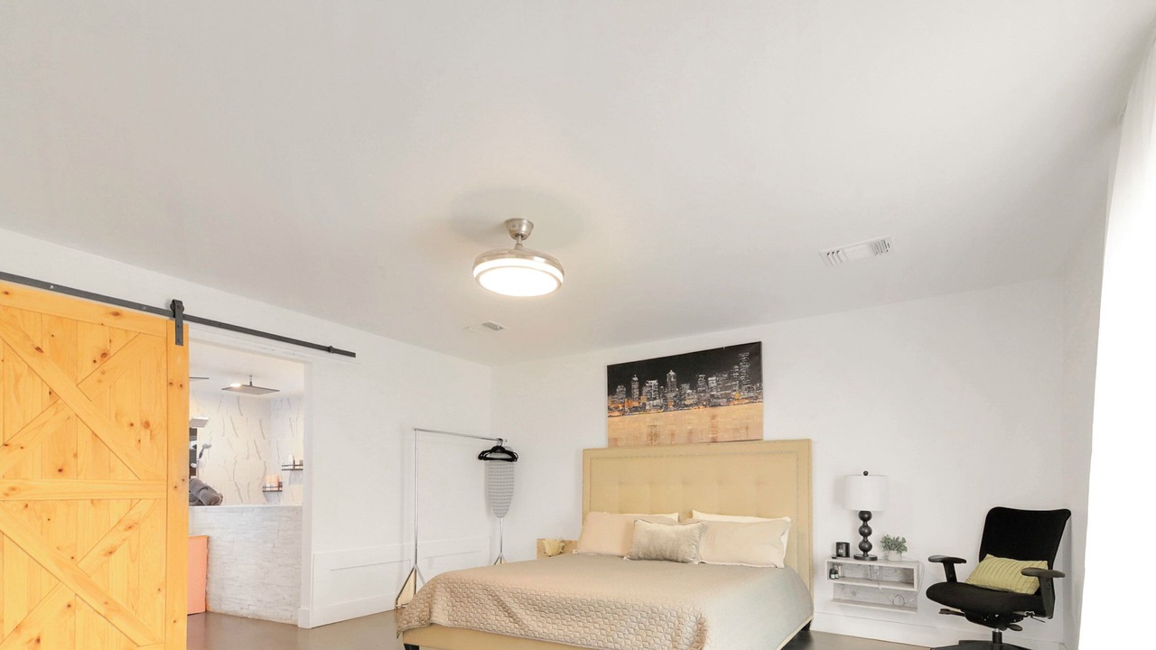 Photo of Bedroom in South Oklahoma City
