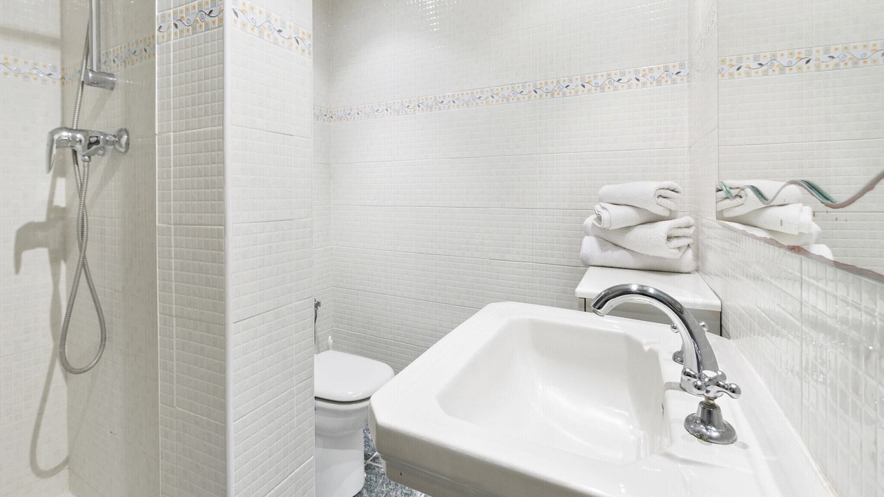 Photo of Bathroom in Llafranc