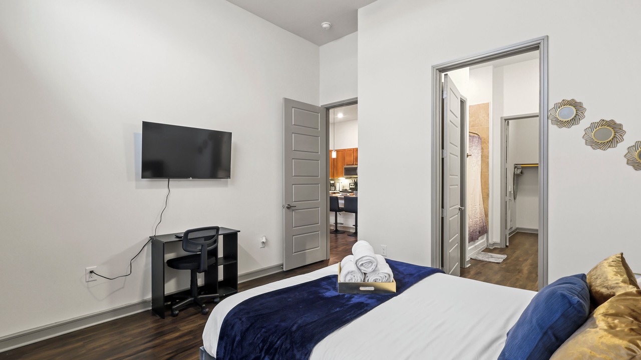 Photo of Bedroom in Central Business District