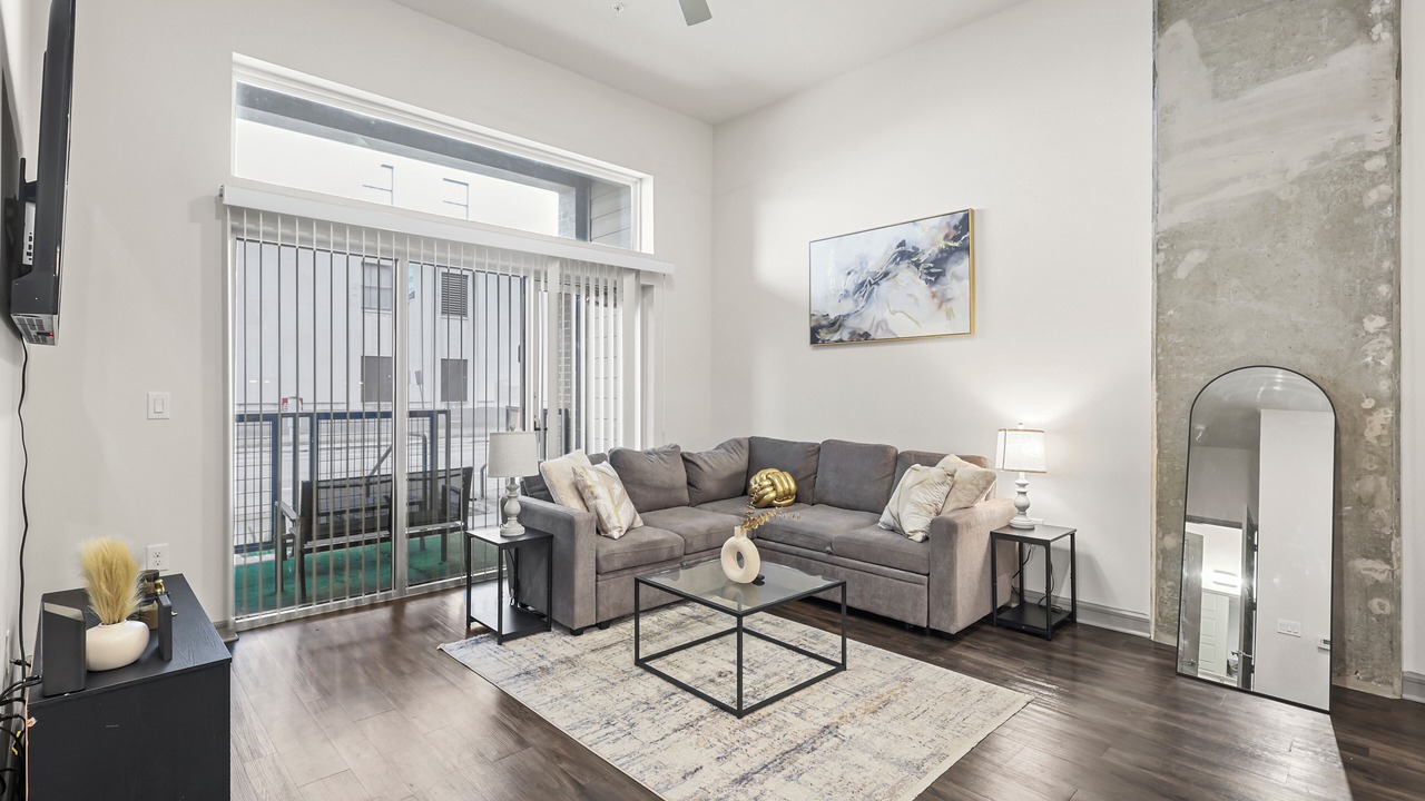 Photo of Livingroom in Central Business District