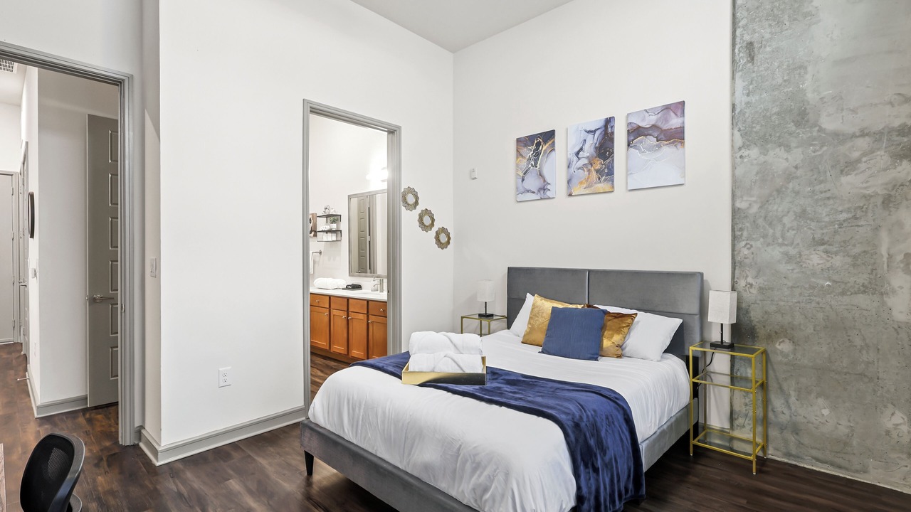 Photo of Bedroom in Central Business District