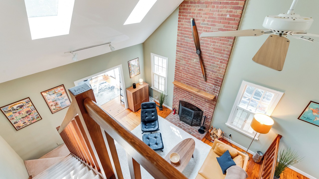 Photo of Livingroom in North Chesterfield