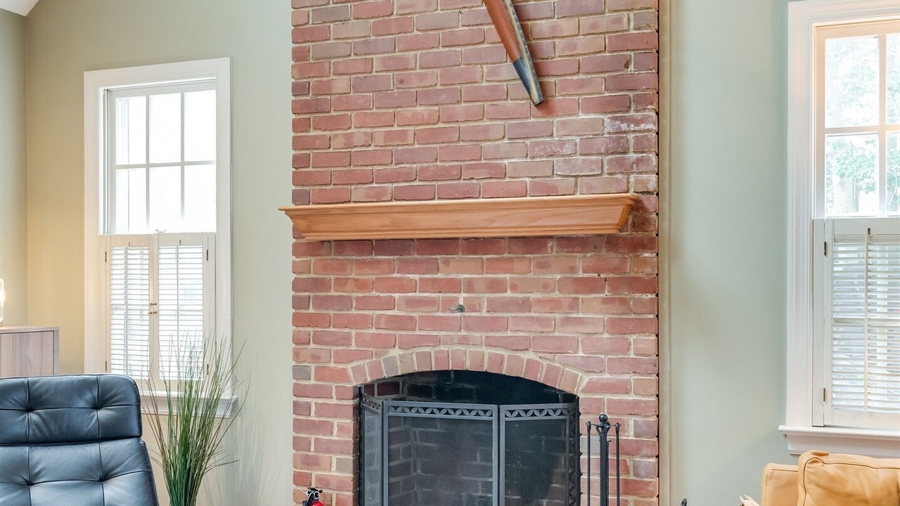 Photo of Livingroom in North Chesterfield