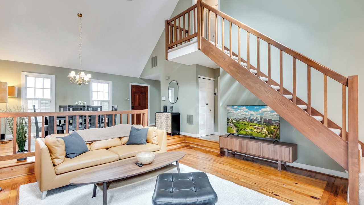 Photo of Livingroom in North Chesterfield
