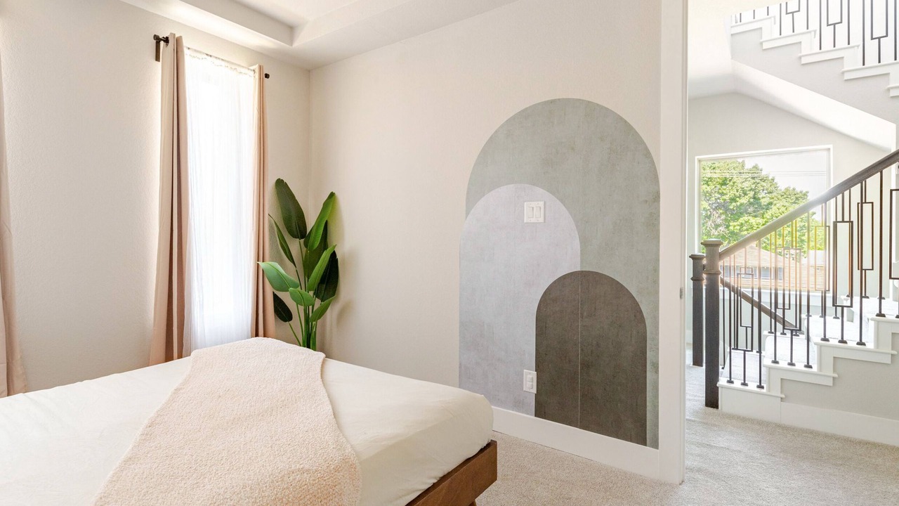 Photo of Bedroom in Tobin Hill