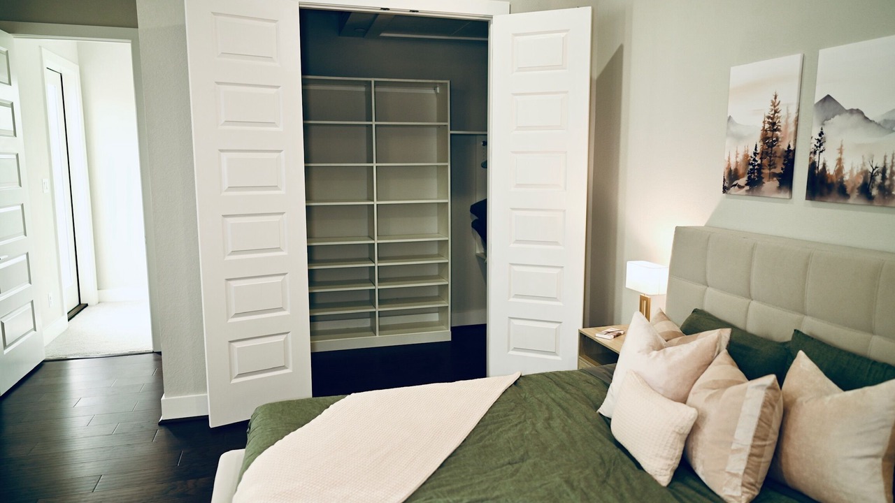 Photo of Bedroom in Tobin Hill