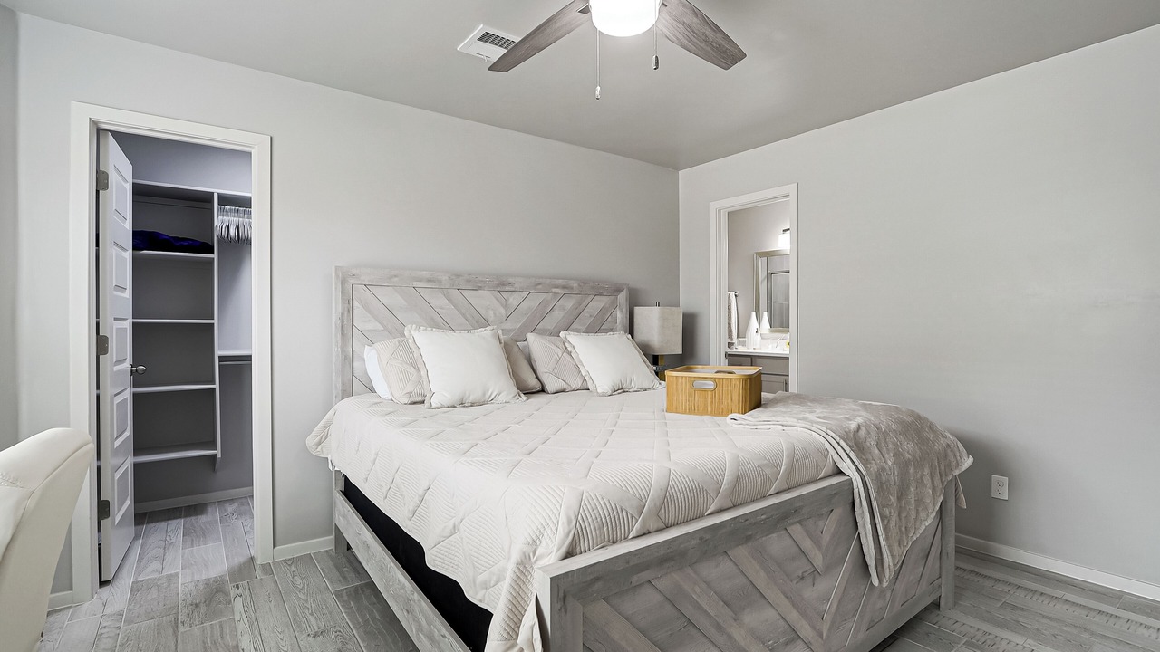 Photo of Bedroom in Biggs Field
