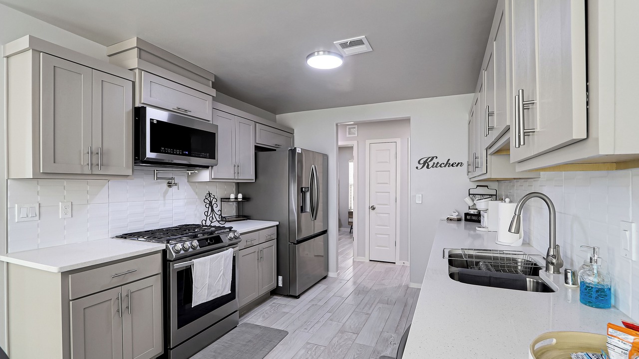 Photo of Kitchen in Biggs Field
