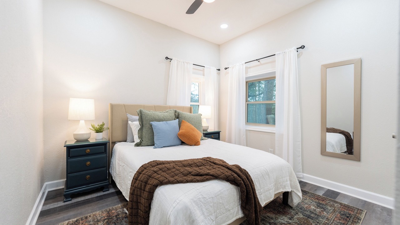Photo of Bedroom in Ferndale