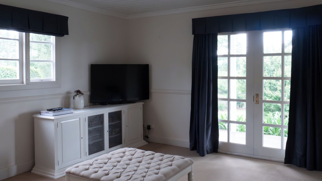 Photo of Livingroom in Exeter