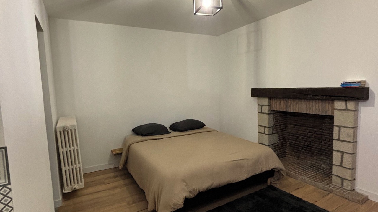 Photo of Bedroom in La Madeleine