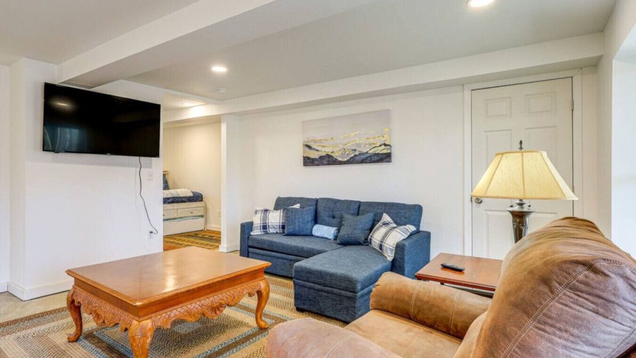 Photo of Livingroom in New Tazewell
