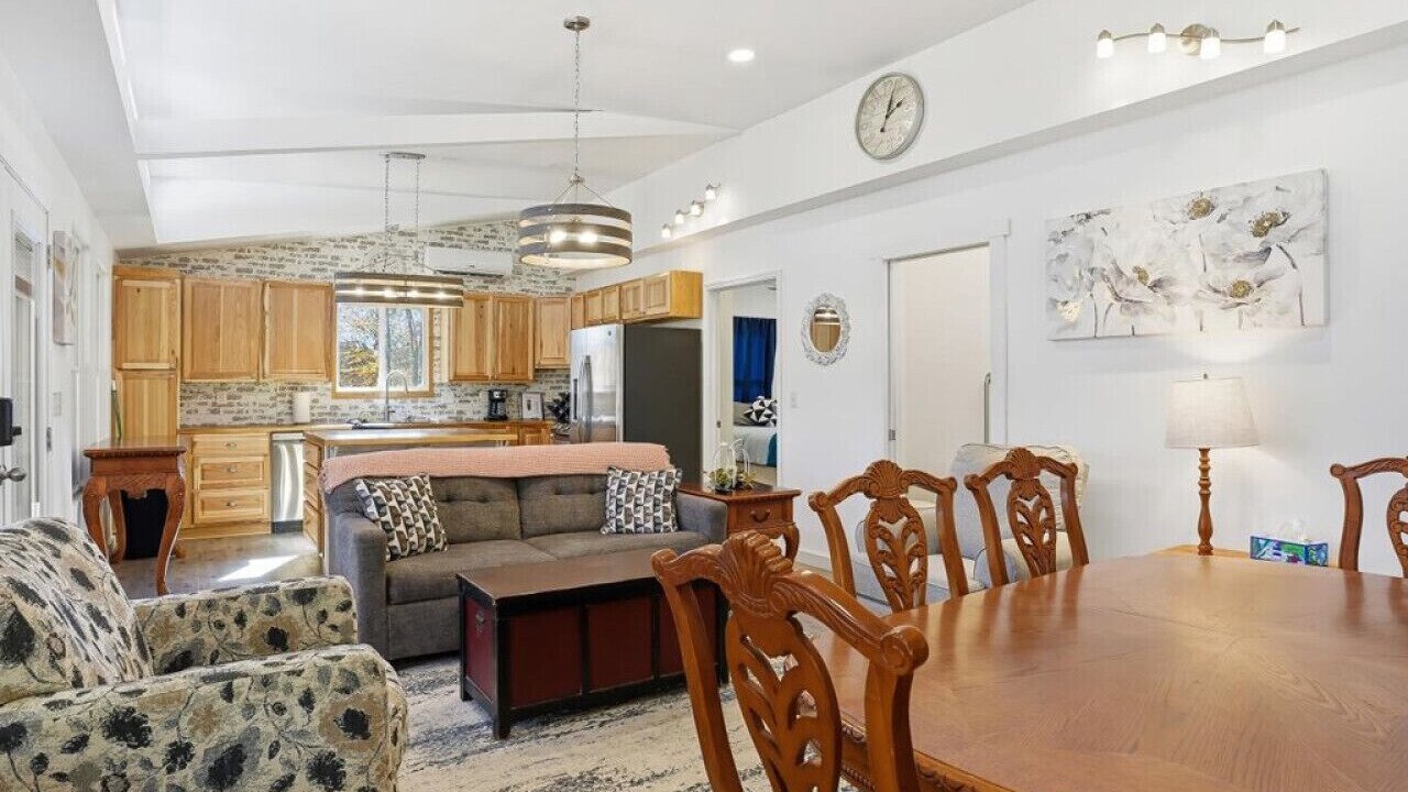 Photo of Livingroom in New Tazewell
