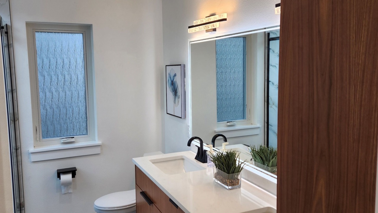 Photo of Bathroom in Highland