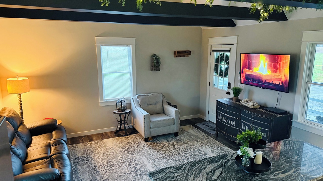 Photo of Livingroom in Madison