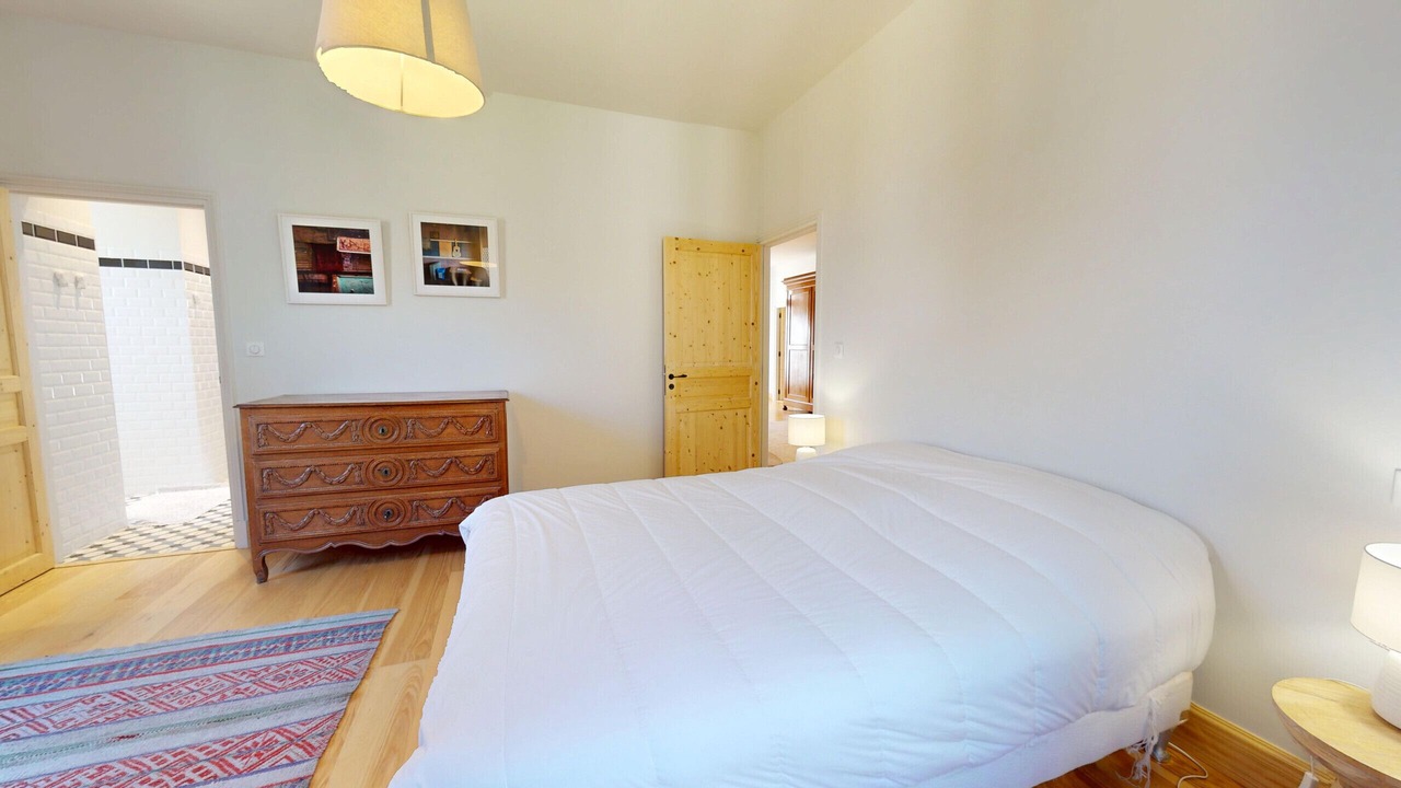 Photo of Bedroom in Saint-Vincent-Rive-d'Olt