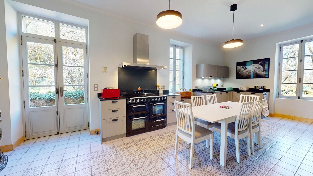 Photo of Kitchen in Saint-Vincent-Rive-d'Olt